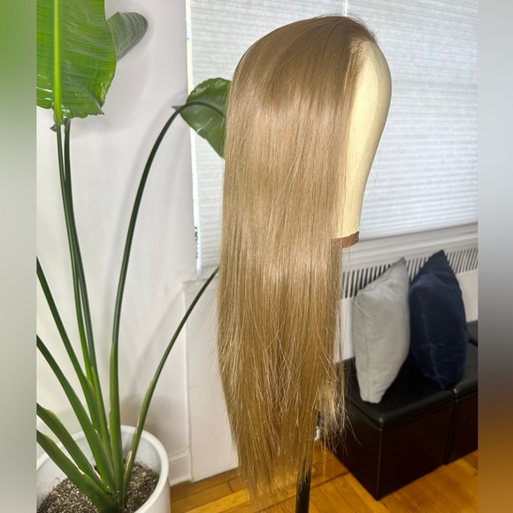 Chocolate Brown HD Lacefront Wig - Picture 5 of 9